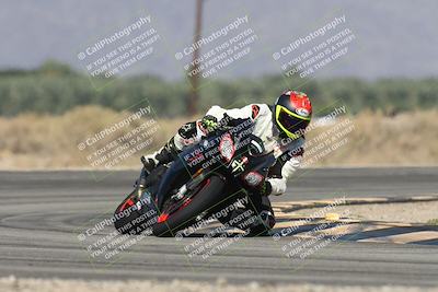 media/Oct-13-2025-Moto Forza (Mon) [[a66d839500]]/2-A Group/Session 3 (Turn 16)/
